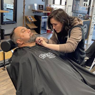 BEARD TRIMMING